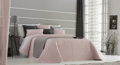 Prabangi velvetinė lovatiesė "Naroa Rose", pastelinės šviesios rožinės spalvos
